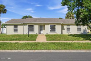 145 Springwood Drive, Daytona Beach, FL 32119