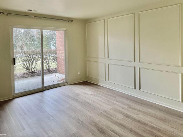 56145 N Troon Street, Shelby Twp, MI 48316