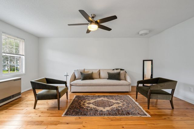 140 North Twin Oaks Terrace, South Burlington, VT 05403