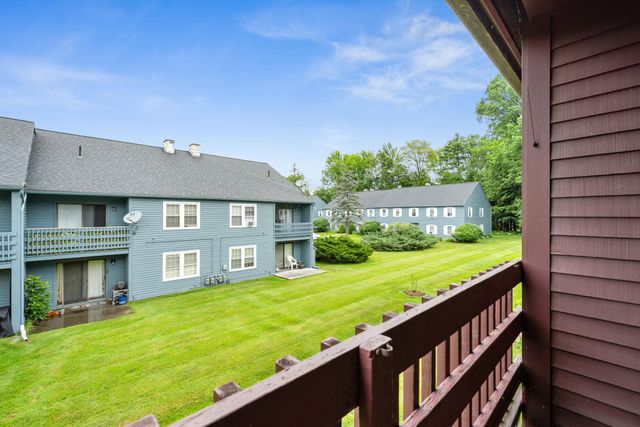140 North Twin Oaks Terrace, South Burlington, VT 05403