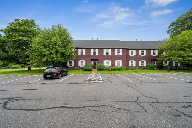 140 North Twin Oaks Terrace, South Burlington, VT 05403