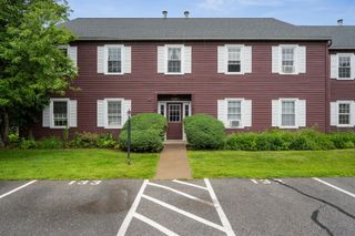 140 North Twin Oaks Terrace, South Burlington, VT 05403