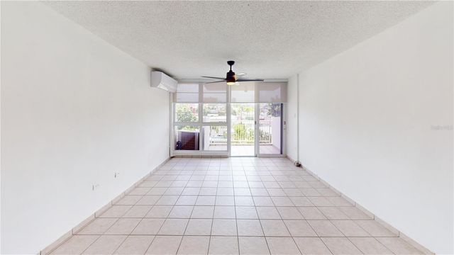 552 AUSTRAL 402, San Juan, PR 00920
