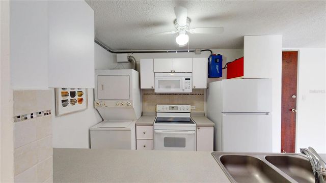 552 AUSTRAL 402, San Juan, PR 00920