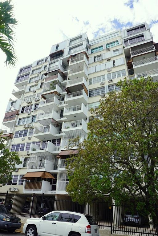 552 AUSTRAL 402, San Juan, PR 00920