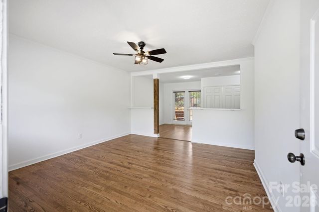 9401 Feldbank Drive, Charlotte, NC 28216