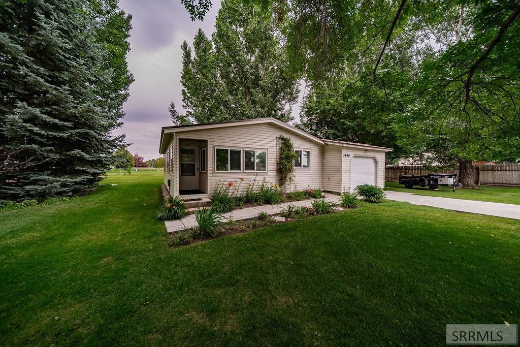3445 E 450 N, Lewisville, ID 83431