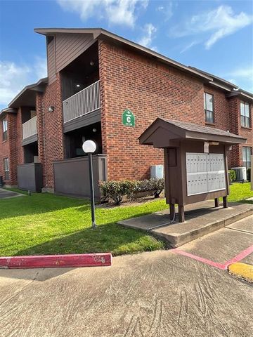 3100 Walnut Bend Lane 113, Houston, TX 77042