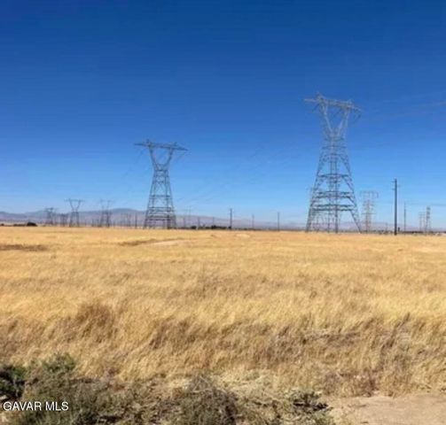 Ave J Vic 100 Stw, Del Sur, CA 93536