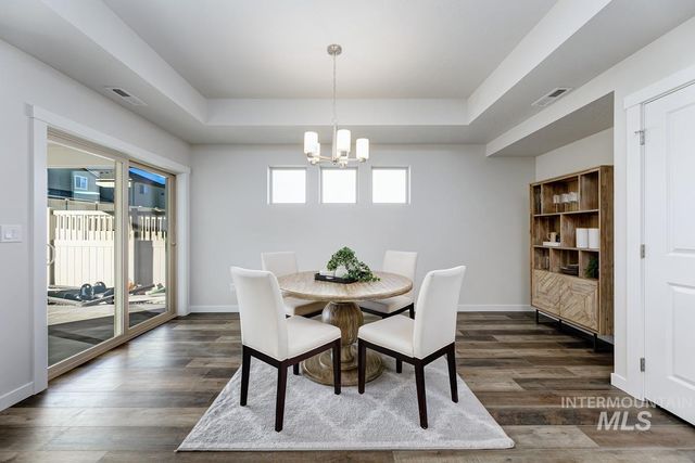 296 W Broyhill, Meridian, ID 83642