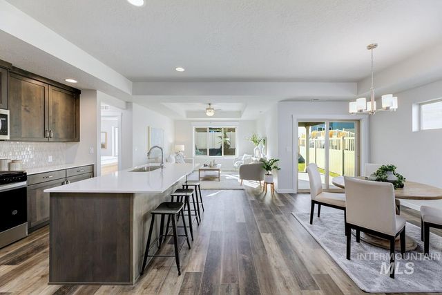 296 W Broyhill, Meridian, ID 83642