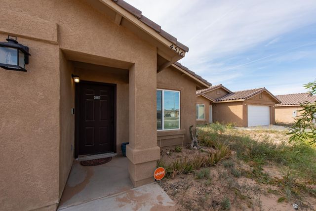 4516 S Sunflower Dr, Yuma, AZ 85365