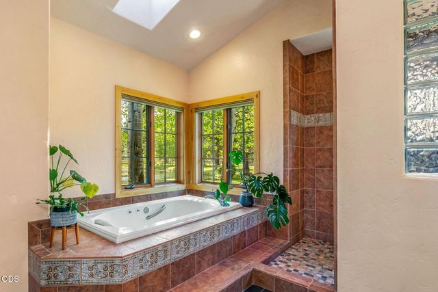 55383 Huntington Road, Bend, OR 97707