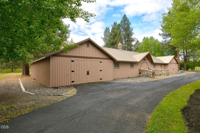 55383 Huntington Road, Bend, OR 97707
