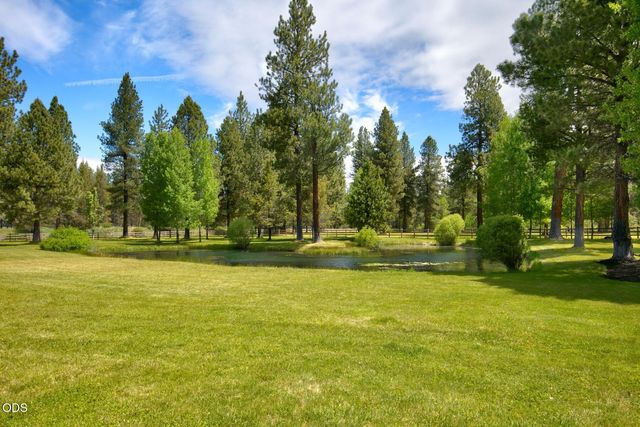 55383 Huntington Road, Bend, OR 97707