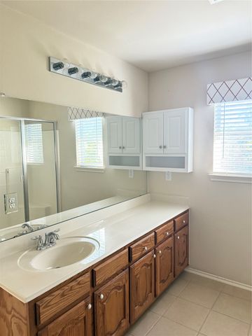 1427 Reiger Drive, Greenville, TX 75402