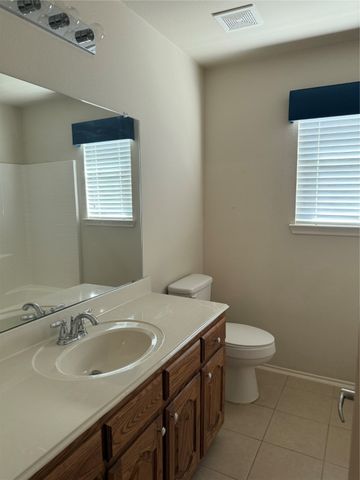 1427 Reiger Drive, Greenville, TX 75402