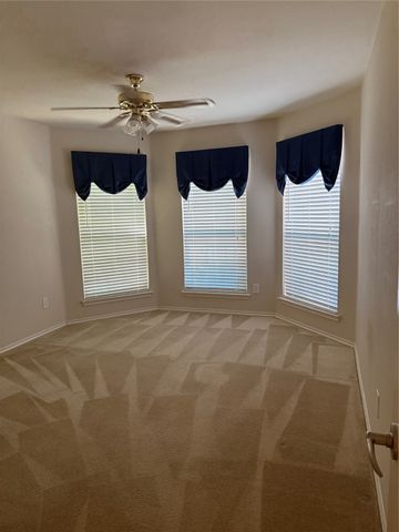 1427 Reiger Drive, Greenville, TX 75402