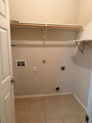 1427 Reiger Drive, Greenville, TX 75402