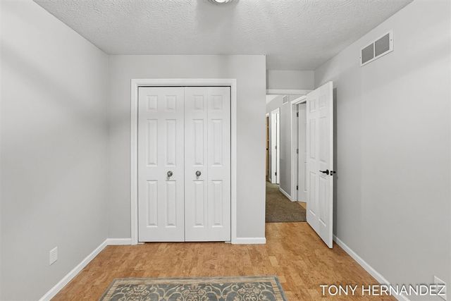 102 Sagamore Trail, Lowell, MI 49331