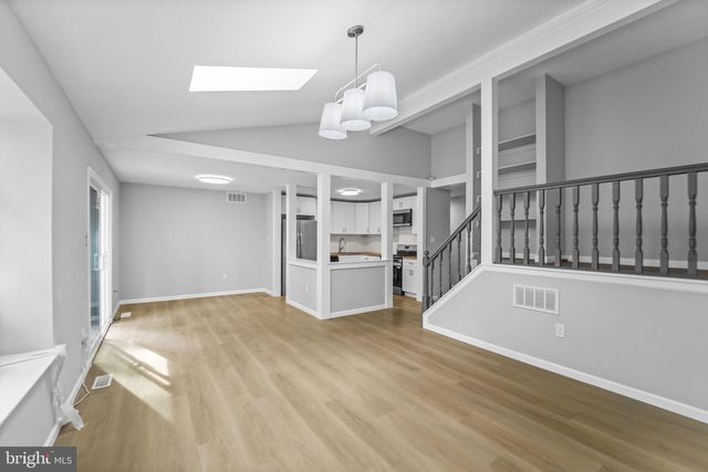 31 ACORN CT, Sicklerville, NJ 08081