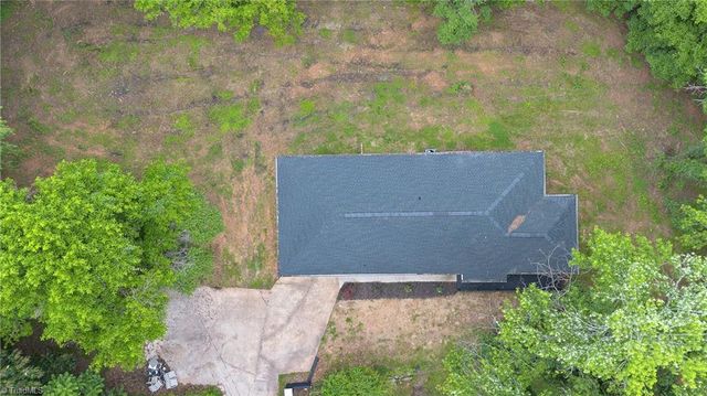 218 Palmer Street NW, Lenoir, NC 28645