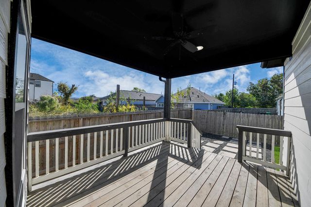 9720 Garcroft Street, Houston, TX 77029