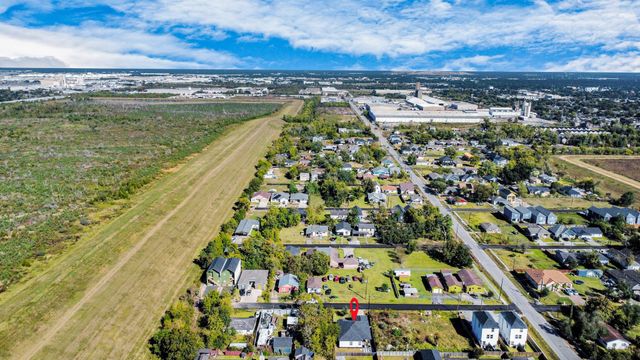 9720 Garcroft Street, Houston, TX 77029