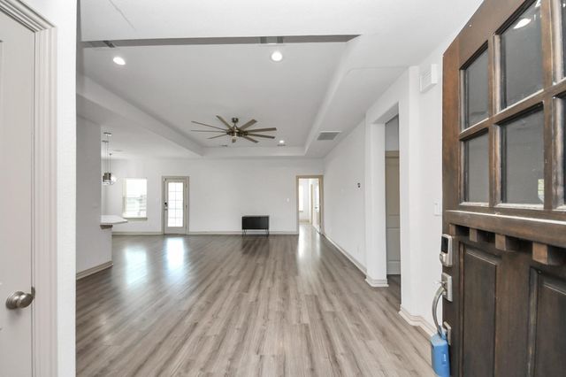 9720 Garcroft Street, Houston, TX 77029