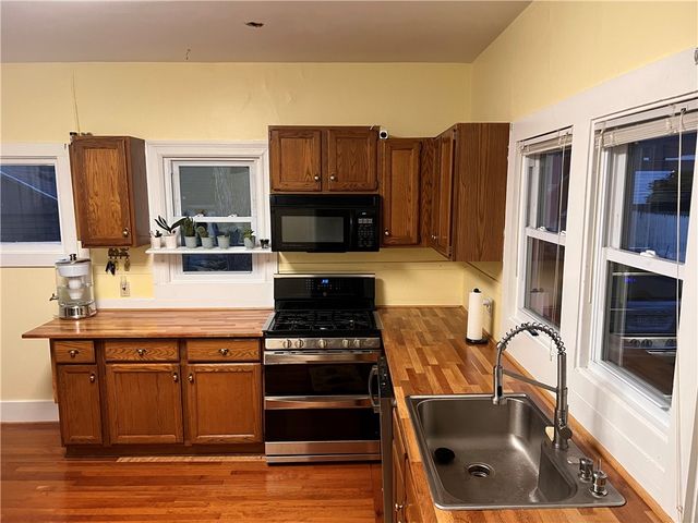 784 Atlantic Avenue, Rochester, NY 14609