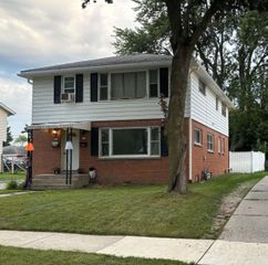 505 Gascoigne DRIVE #507, Waukesha, WI 53188