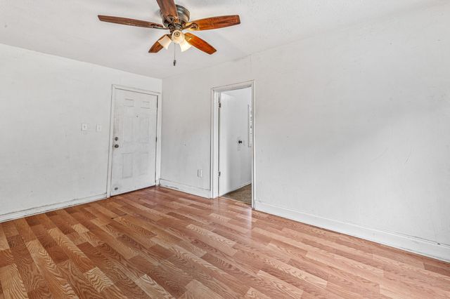 301 Gleese Street, Graham, TX 76450