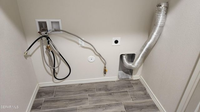 12053 Hidden Gardens Place, Socorro, TX 79927