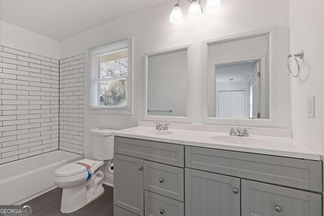 433 W Lake Avenue NW, Atlanta, GA 30318