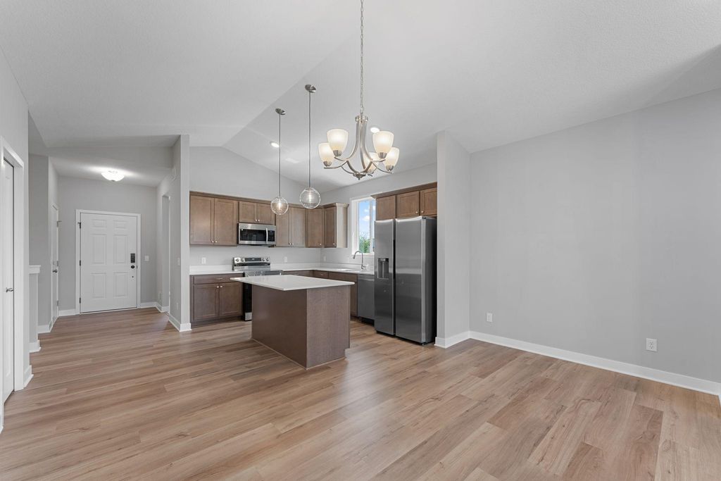 2120 Ridgepointe Drive, Hastings, MN 55033 — photo 5
