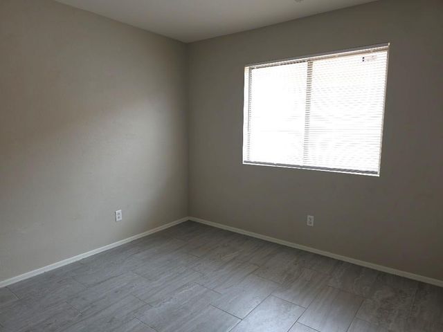 9927 W Southgate Avenue, Tolleson, AZ 85353