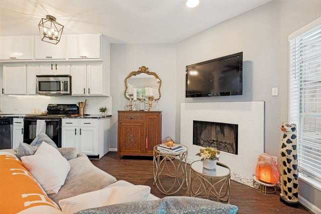 5757 Martel Avenue B01, Dallas, TX 75206