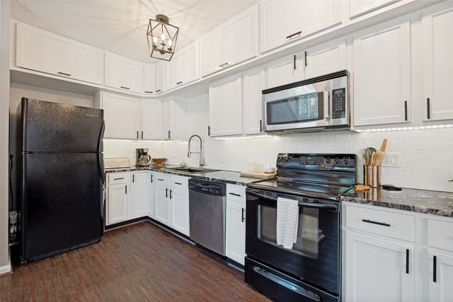 5757 Martel Avenue B01, Dallas, TX 75206