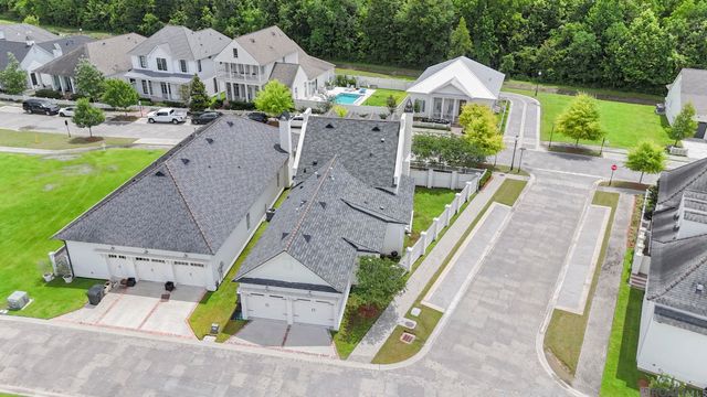 3143 Pointe-marie Dr, Baton Rouge, LA 70820