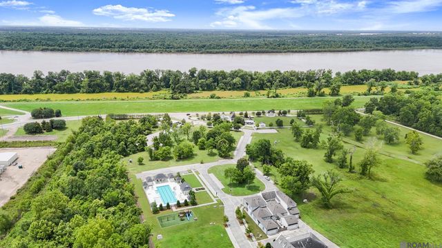 3143 Pointe-marie Dr, Baton Rouge, LA 70820