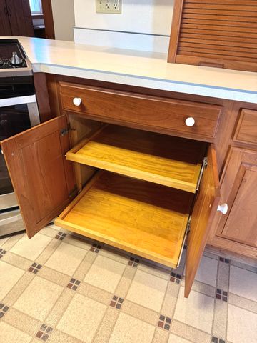 10519 US-9, Champlain, NY 12919