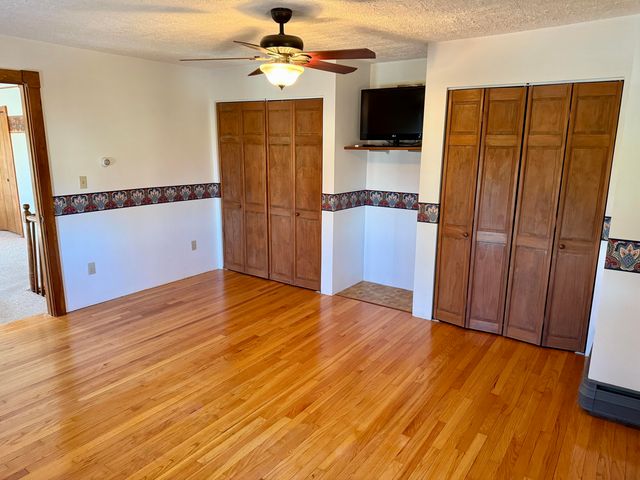 10519 US-9, Champlain, NY 12919