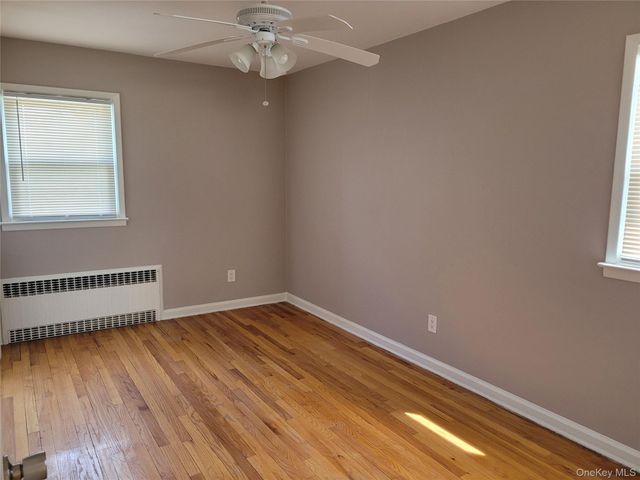20 Edmund Street 2, Lynbrook, NY 11563