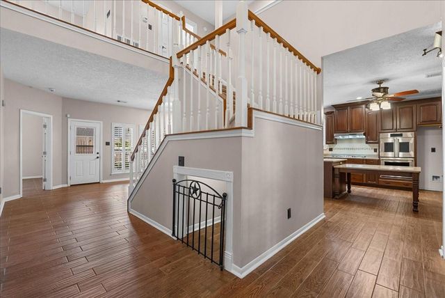 1006 Chesterwood Drive, Pearland, TX 77581