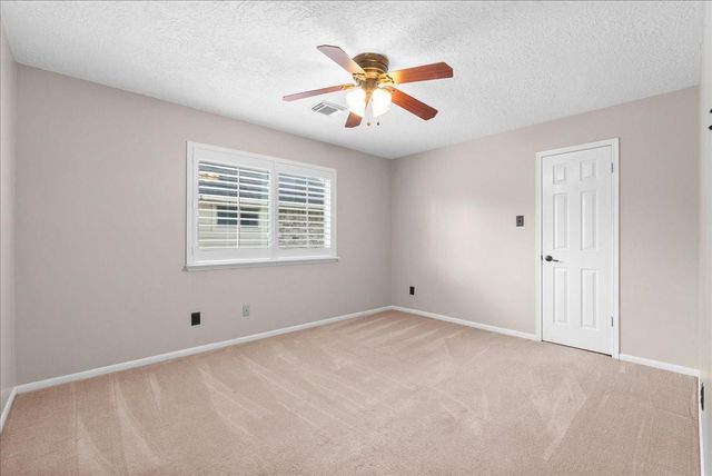 1006 Chesterwood Drive, Pearland, TX 77581