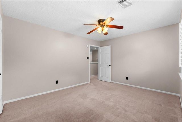 1006 Chesterwood Drive, Pearland, TX 77581