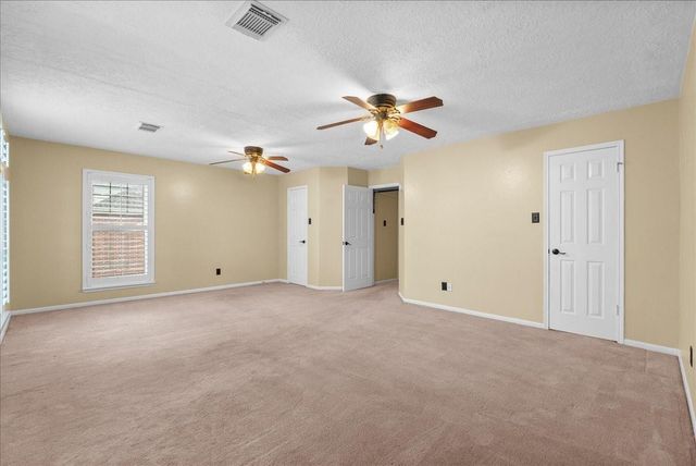 1006 Chesterwood Drive, Pearland, TX 77581