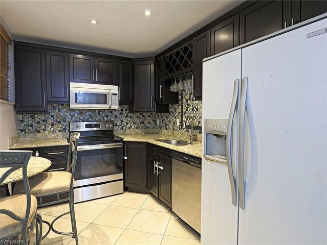 4191 Bellasol CIR 514, Fort Myers, FL 33916