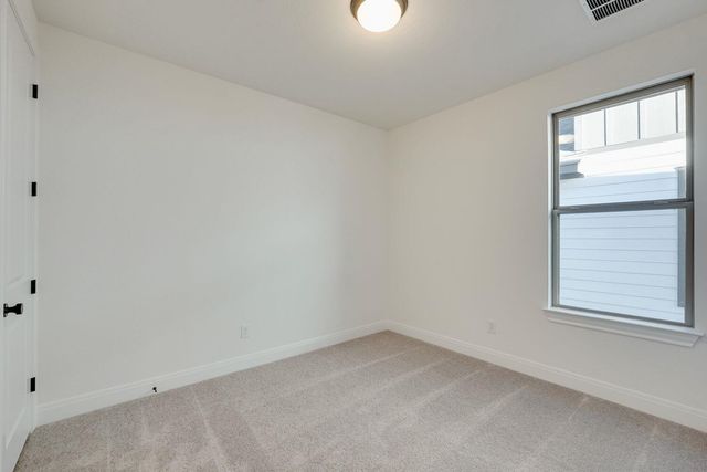 440 Burlington DR, Buda, TX 78610