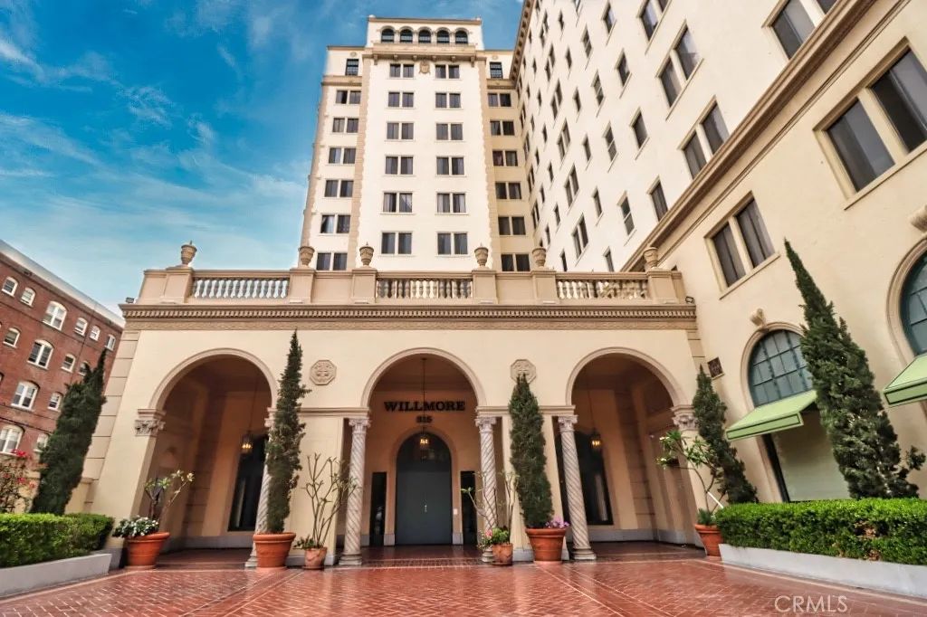 315 W 3rd Street 1006, Long Beach, CA 90802